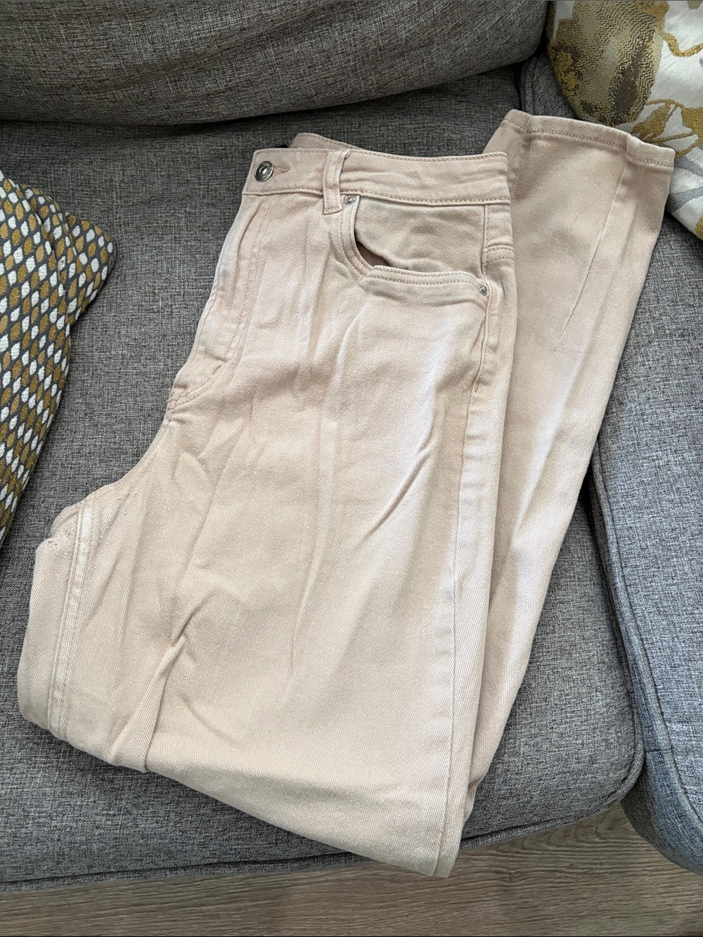 H&M Straight Leg Jeans in Light Beige